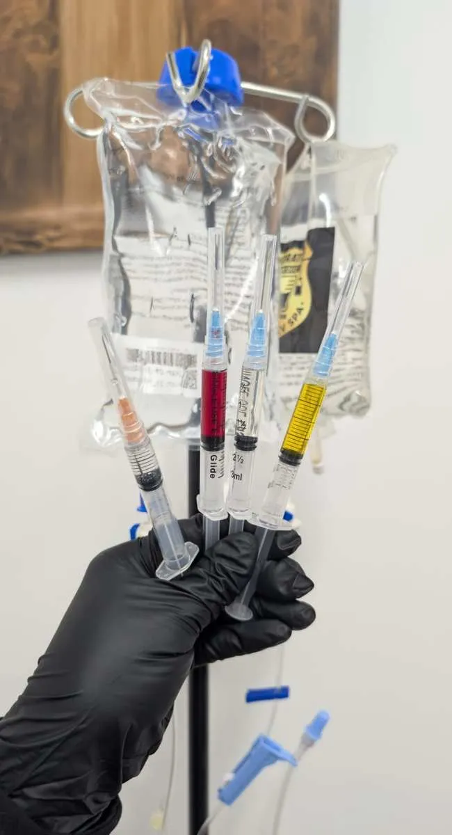 Vitamin and wellness injection vials